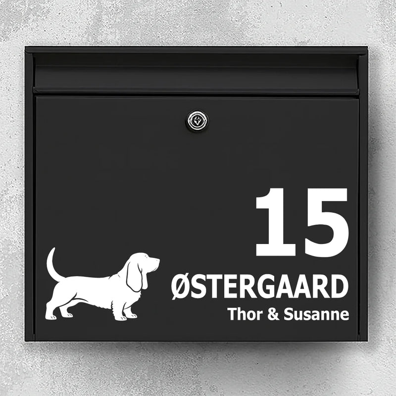 Brevlådeklistermärke med basset hound