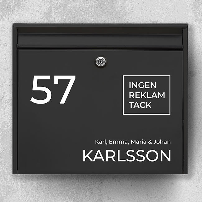 Brevlådenamnskylt - modern layout med siffror till vänster, familjetext och ikonen "Ingen reklam, tack" - robust utomhusklistermärke