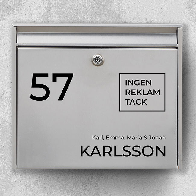 Brevlådeetikett med stort husnummer, fyrkantig etikett "Ingen reklam tack" och efternamn längst ner – väderbeständig vinyl