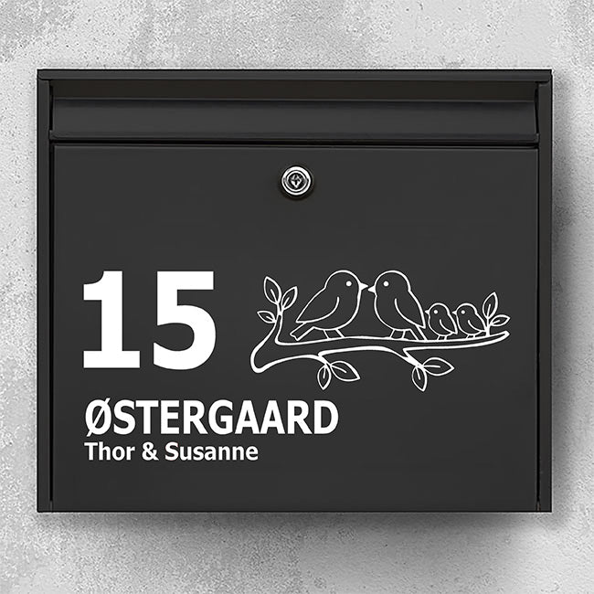 Brevlådeklistermärke med fåglar på gren - personligt namnklistermärke och husnummer - väderbeständig vinyl