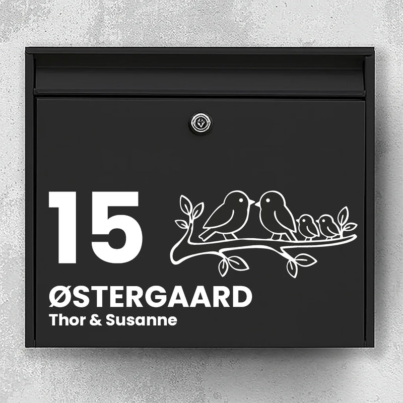 Brevlådeklistermärke med fåglar på gren
